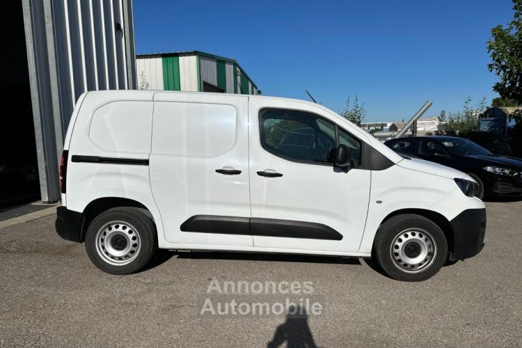 Peugeot Partner FOURGON STANDARD 650 KG BLUEHDI 130 SS EAT8 PREMIUM - CARPLAY - CAMERA DE RECUL - PLANCHER - <small></small> 20.990 € <small>TTC</small> - #6