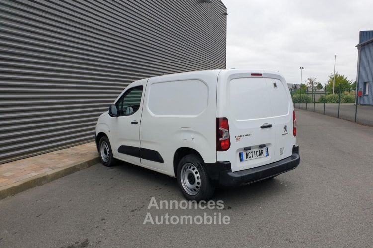 Peugeot Partner III FOURGON PHASE 2 1.5 HDI 75 TVA 12 492 € HT - <small></small> 14.990 € <small>TTC</small> - #16