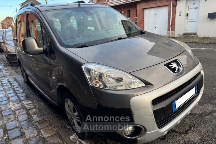 Peugeot Partner Outdoor 1,6 HDI 90CH - <small></small> 5.990 € <small>TTC</small> - #1