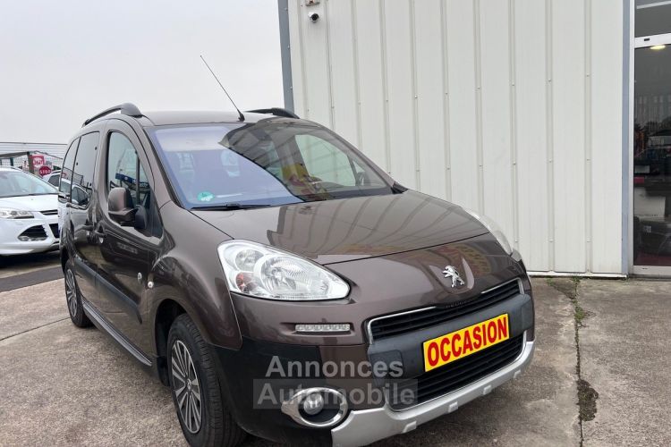 Peugeot Partner OUTDOOR 1.6 HDI 92CH - <small></small> 8.300 € <small>TTC</small> - #1