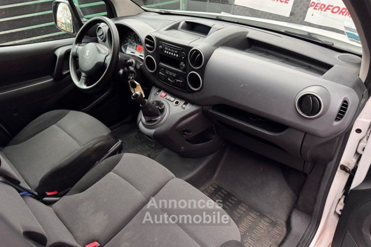 Peugeot Partner Phase 2 1.6 Blue HDi année 06-2017 189.000KM Certifié a 5490euro TTC TVA RÉCUPÉRABLE - <small></small> 5.490 € <small>TTC</small> - #3