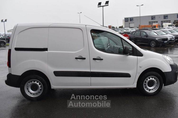 Peugeot Partner STANDARD 1.6 BLUEHDI 75CH PREMIUM - <small></small> 13.990 € <small>TTC</small> - #4