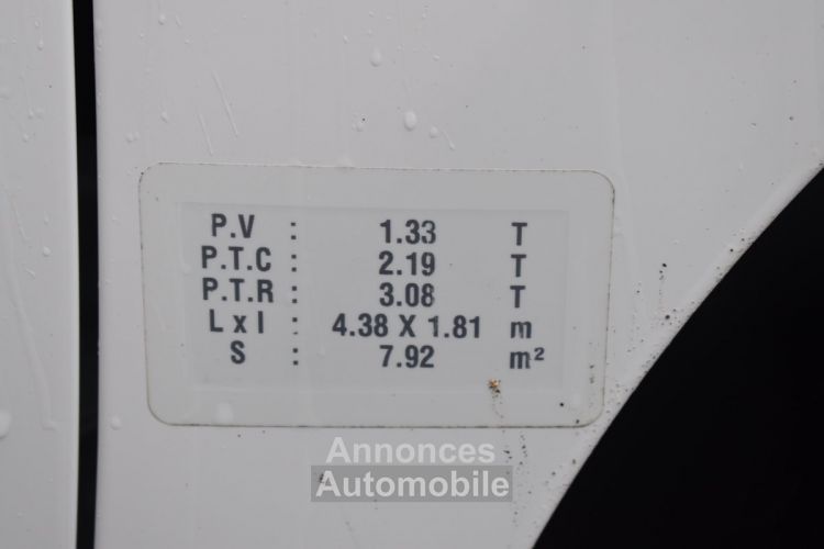 Peugeot Partner STANDARD 1.6 BLUEHDI 75CH PREMIUM - <small></small> 13.990 € <small>TTC</small> - #19