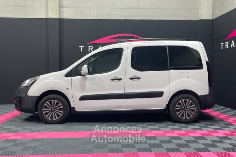 Peugeot Partner Tepee 1.2 ESSENCES /Euro 6b/Faible km - <small></small> 9.990 € <small>TTC</small> - #2