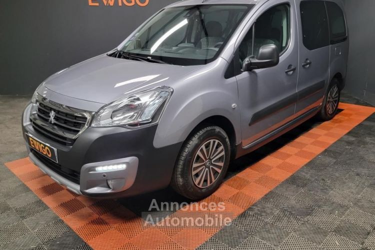 Peugeot Partner Tepee 1.2 PureTech 110ch OUTDOOR Distri changée 1er main Attelage - <small></small> 15.490 € <small>TTC</small> - #1