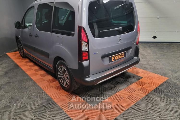 Peugeot Partner Tepee 1.2 PureTech 110ch OUTDOOR Distri changée 1er main Attelage - <small></small> 15.490 € <small>TTC</small> - #4