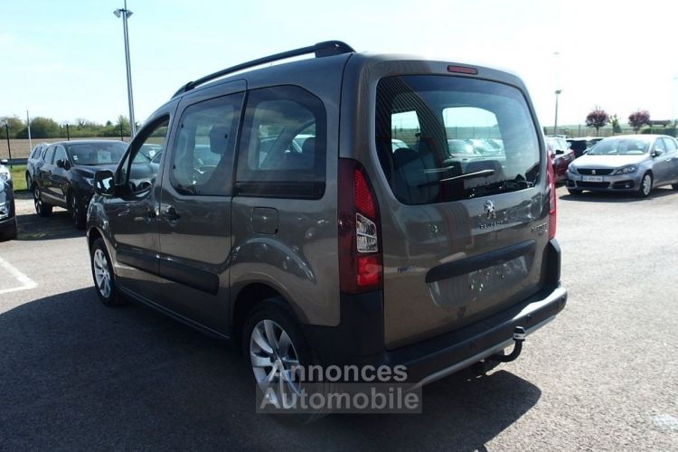 Peugeot Partner TEPEE 1.2 PURETECH STYLE S&S - <small></small> 10.990 € <small>TTC</small> - #5