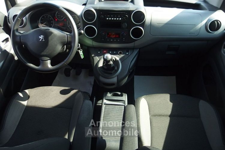 Peugeot Partner TEPEE 1.2 PURETECH STYLE S&S - <small></small> 10.990 € <small>TTC</small> - #12