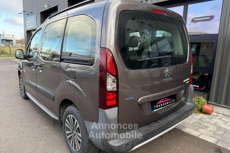 Peugeot Partner tepee 1.6 bluehdi 100ch avec attelage amovible regulateur bluetooth climatisation bi-zone - <small></small> 11.490 € <small>TTC</small> - #3