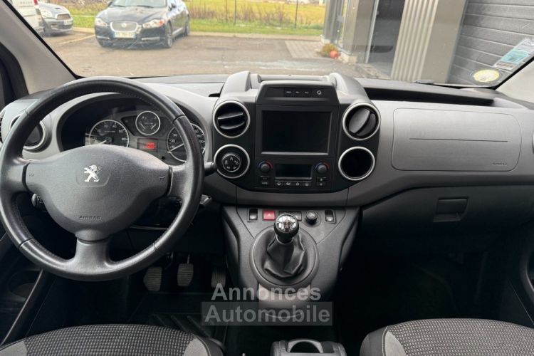 Peugeot Partner tepee 1.6 bluehdi 100ch avec attelage amovible regulateur bluetooth climatisation bi-zone - <small></small> 11.490 € <small>TTC</small> - #9