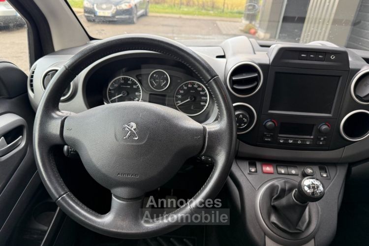 Peugeot Partner tepee 1.6 bluehdi 100ch avec attelage amovible regulateur bluetooth climatisation bi-zone - <small></small> 11.490 € <small>TTC</small> - #10