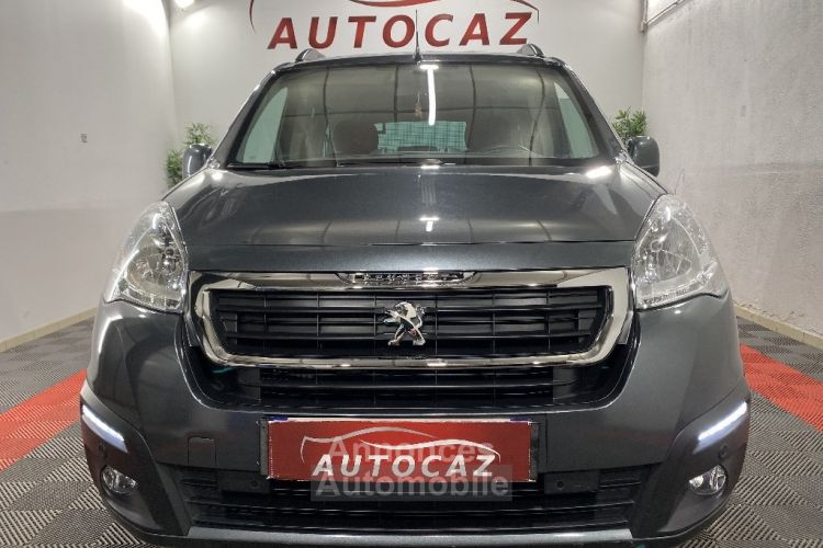 Peugeot Partner TEPEE 1.6 BlueHDi 120ch SetS BVM6 SHINE +2018+68000KMS+CAMERA - <small></small> 17.990 € <small>TTC</small> - #4