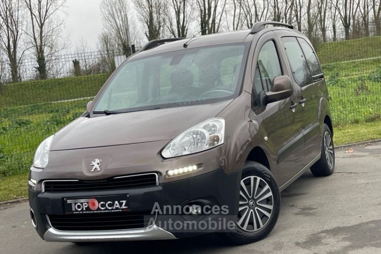 Peugeot Partner TEPEE 1.6 HDI 75 - 03/2015 - 1ere MAIN - PHASE II - <small></small> 7.990 € <small>TTC</small> - #1