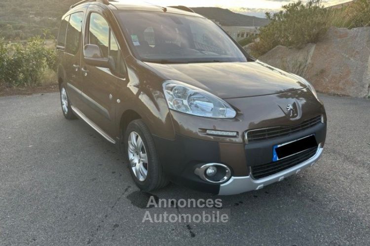 Peugeot Partner TEPEE 1.6 HDI92 FAP STYLE - <small></small> 14.990 € <small>TTC</small> - #3