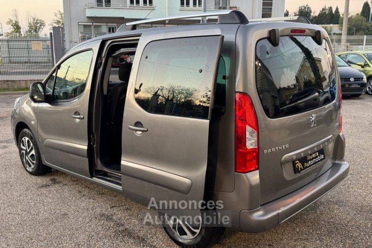 Peugeot Partner Tepee (B9) 1.6 Hdi 90Cv 5Portes 5Places Clim-Toit Panoramique-Double Porte Latéral - <small></small> 7.990 € <small>TTC</small> - #3