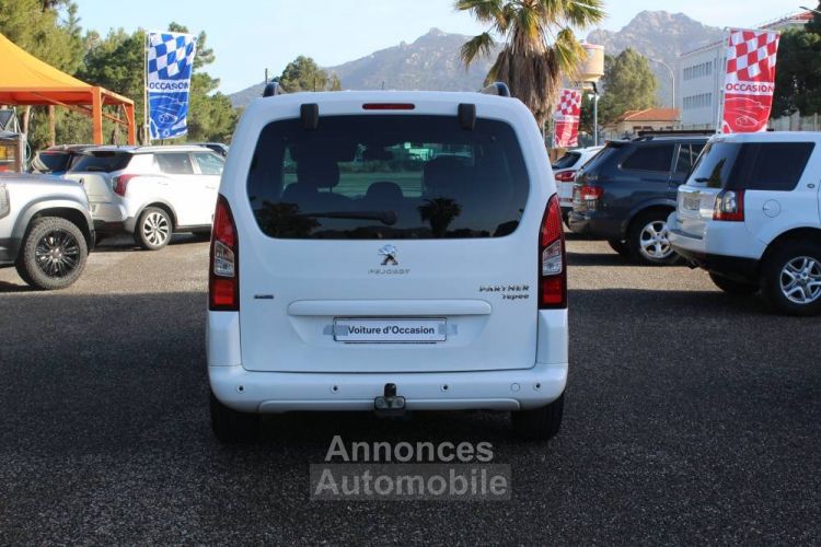 Peugeot Partner TEPEE MULTISPACE 1.6L BLUEHDI 100CV BTE 5VT PACK SPORT/STYLE 2017 1ER MAIN SUPERBE GTIE 6 MO - <small></small> 15.890 € <small>TTC</small> - #73