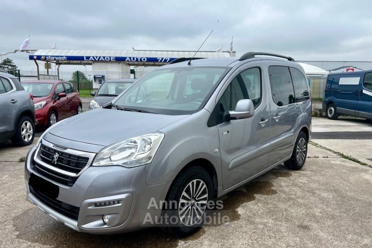 Peugeot Partner Tepee STYLE 1.6 HDI BLUE-HDI 100CH DISTRI OK - <small></small> 10.900 € <small>TTC</small> - #1