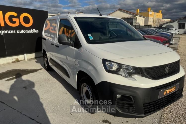 Peugeot Partner VU FOURGON 1.6 HDI 100 ch PREMIUM ATTELAGE - <small></small> 12.989 € <small>TTC</small> - #7