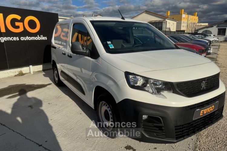 Peugeot Partner VU FOURGON 1.6 HDI 100 ch PRENIUM ATTELAGE - <small></small> 12.989 € <small>TTC</small> - #7