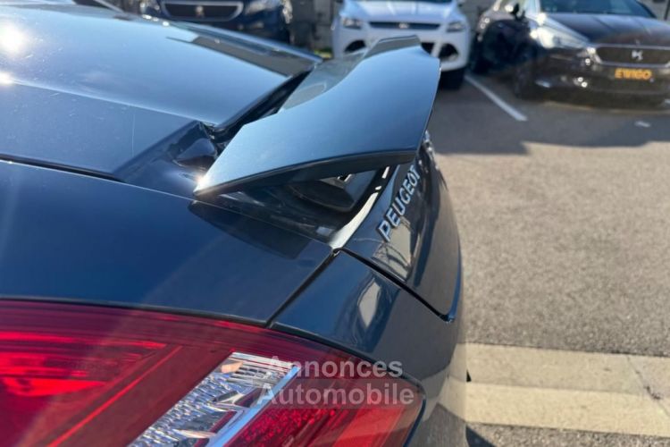 Peugeot RCZ 1.6 THP 155CH AUDIO JBL + SIEGES CHAUFFANTS XENONS GPS - <small></small> 14.900 € <small>TTC</small> - #11