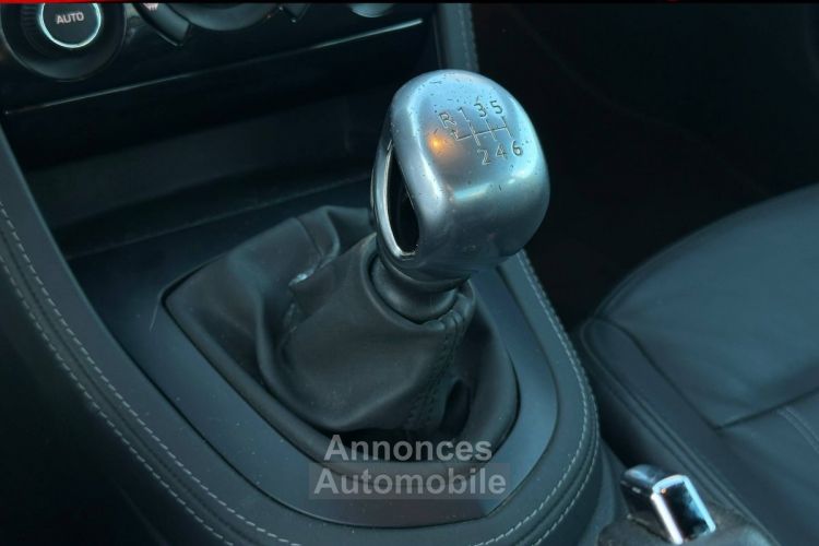 Peugeot RCZ 1.6 THP 16v 200ch Asphalt - <small></small> 13.490 € <small>TTC</small> - #15