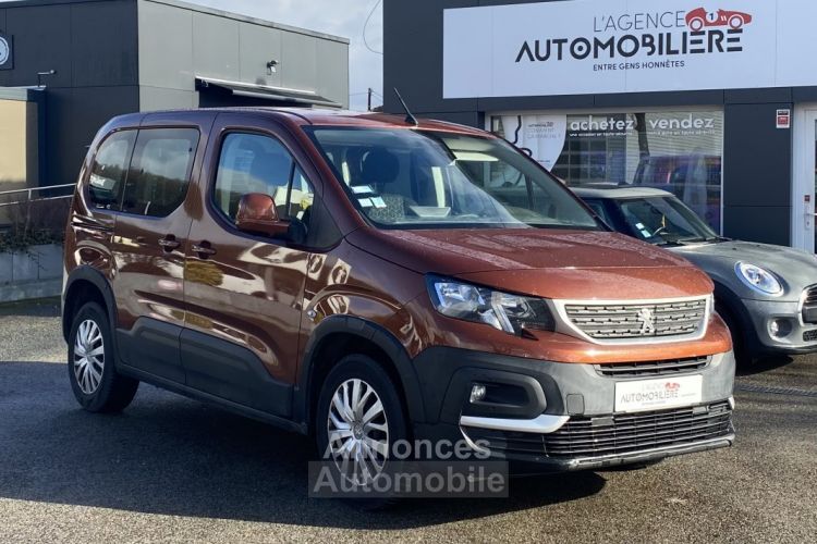 Peugeot Rifter 1.5 BLUEHDI 100 ACTIVE PLUS BVM5 - GPS - ATTELAGE - <small></small> 18.490 € <small>TTC</small> - #1