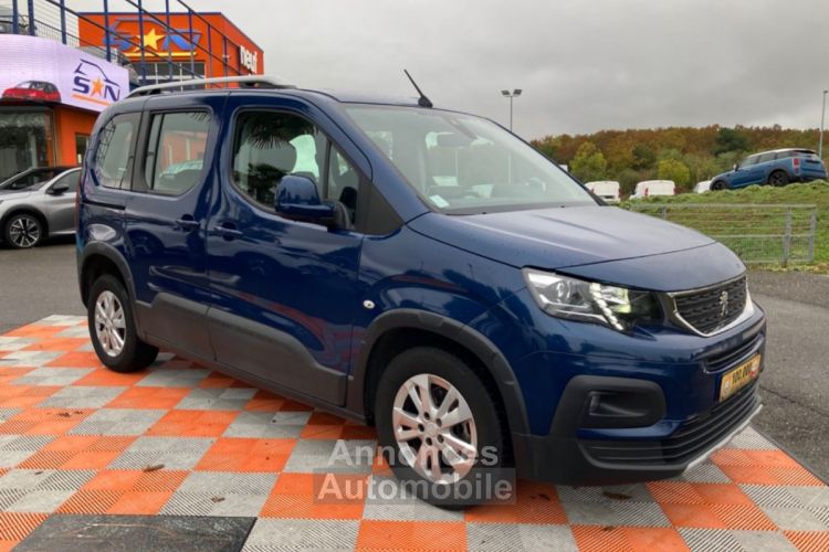 Peugeot Rifter 1.5 BlueHDi 100 ALLURE GPS Caméra JA 16 - <small></small> 17.980 € <small>TTC</small> - #8