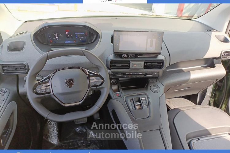 Peugeot Rifter ALLURE BlueHDI 130 EAT8 PK STYLE+PK TECHNO+CAMERA AR+JA16 - <small></small> 33.800 € <small></small> - #33