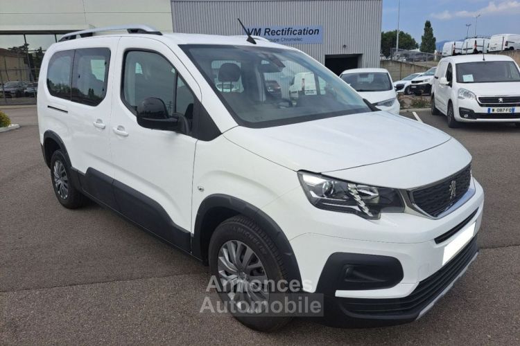 Peugeot Rifter Long 1.5 BlueHDi 100 Active Pack 7PL - <small></small> 25.490 € <small>TTC</small> - #1