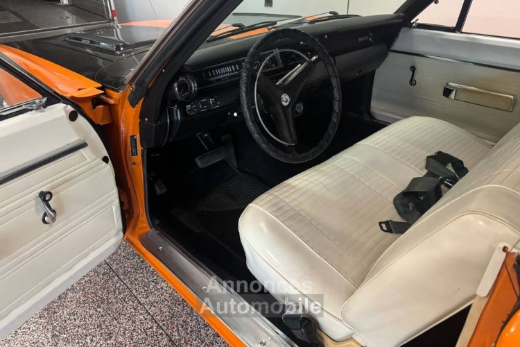 Plymouth Road runner - <small></small> 59.000 € <small>TTC</small> - #23