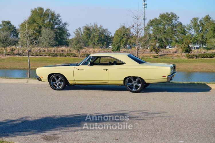 Plymouth Road runner - <small></small> 71.600 € <small>TTC</small> - #24