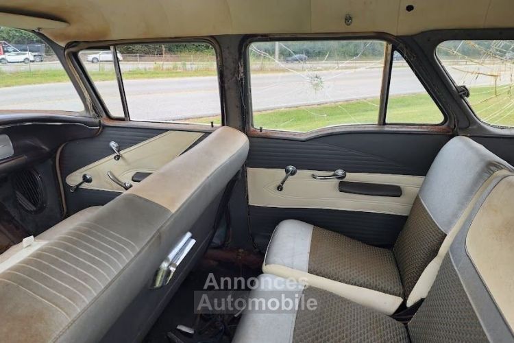 Pontiac Chieftain Safari Wagon  - <small></small> 18.000 € <small>TTC</small> - #10