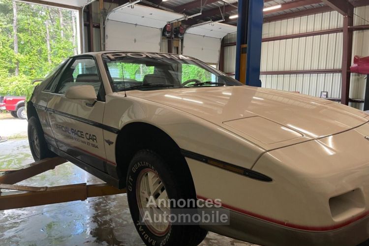 Pontiac Fiero - <small></small> 25.000 € <small>TTC</small> - #33