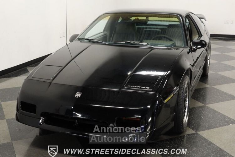 Pontiac Fiero - <small></small> 25.600 € <small>TTC</small> - #17