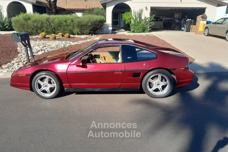 Pontiac Fiero gt  - <small></small> 16.000 € <small>TTC</small> - #23