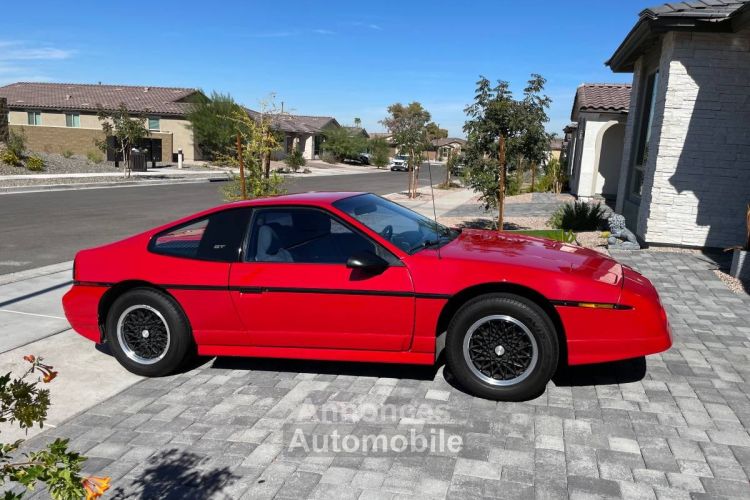 Pontiac Fiero gt - <small></small> 21.700 € <small>TTC</small> - #1