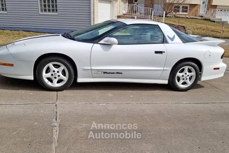 Pontiac Firebird trans am  - <small></small> 27.000 € <small>TTC</small> - #3