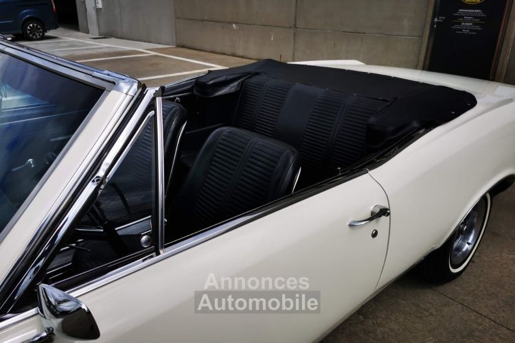 Pontiac LeMans cabriolet  v8 - boite manuelle ( 4 + R ) - <small></small> 33.000 € <small>TTC</small> - #34