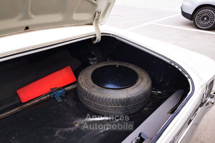 Pontiac LeMans cabriolet  v8 - boite manuelle ( 4 + R ) - <small></small> 33.000 € <small>TTC</small> - #80