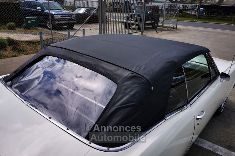Pontiac LeMans cabriolet  v8 - boite manuelle ( 4 + R ) - <small></small> 33.000 € <small>TTC</small> - #86
