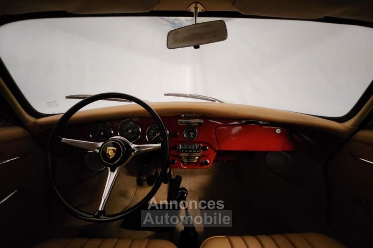 Porsche 356 C - <small></small> 110.000 € <small>TTC</small> - #33