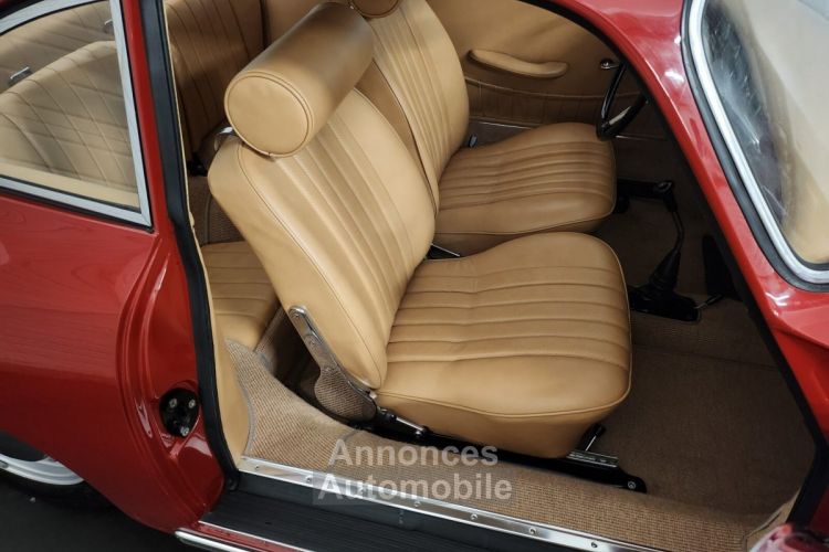 Porsche 356 C - <small></small> 110.000 € <small>TTC</small> - #37