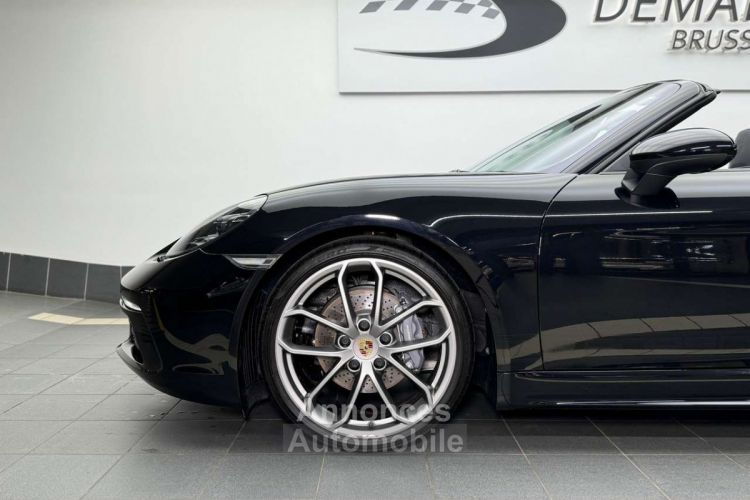 Porsche 718 Boxster - <small></small> 81.950 € <small>TTC</small> - #23