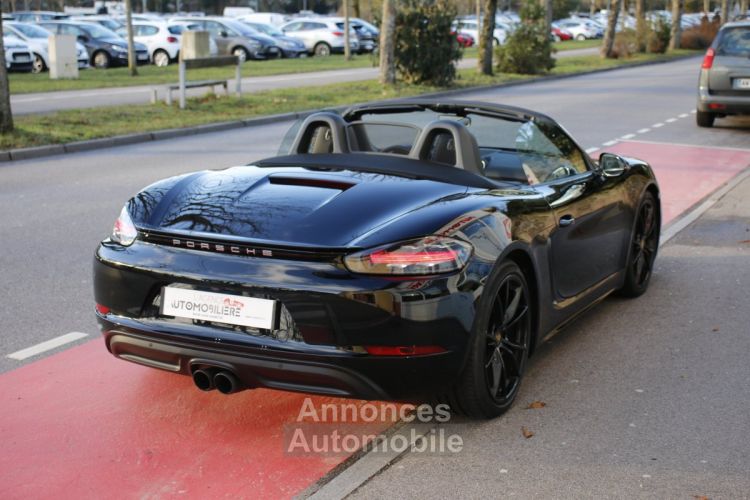 Porsche 718 Boxster 2.0 300 PDK (Full Black, Suivi full, Bose, Jantes Carrera 20) - <small></small> 62.990 € <small>TTC</small> - #5