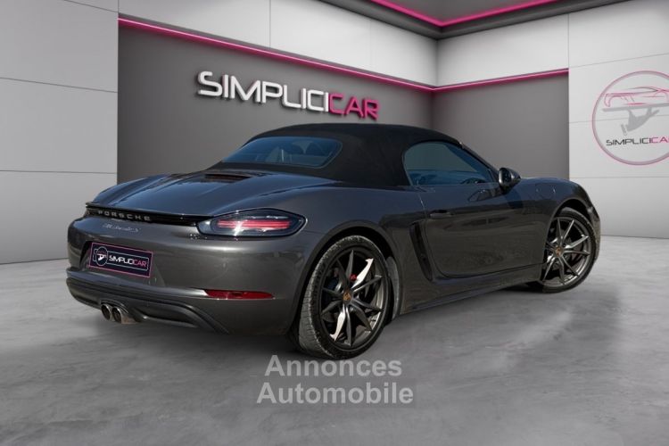 Porsche 718 BOXSTER 2.5i 350 PDK **FULL CARNET PORSCHE**PORSCHE APPROVED POSSIBLE** - <small></small> 63.718 € <small>TTC</small> - #31