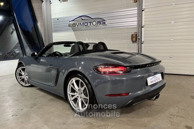 Porsche 718 Boxster 300 cv gris graphite malus payé - <small></small> 61.800 € <small>TTC</small> - #9