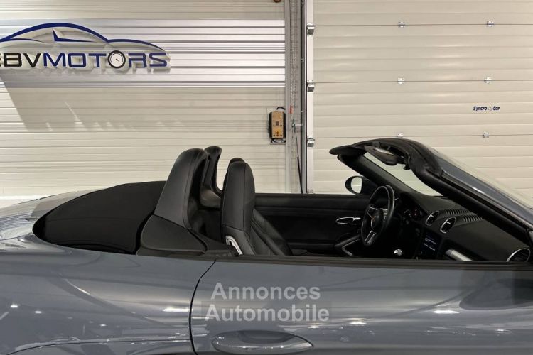 Porsche 718 Boxster 300 cv gris graphite malus payé - <small></small> 61.800 € <small>TTC</small> - #13