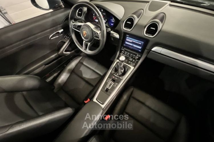 Porsche 718 Boxster 300 cv gris graphite malus payé - <small></small> 61.800 € <small>TTC</small> - #15