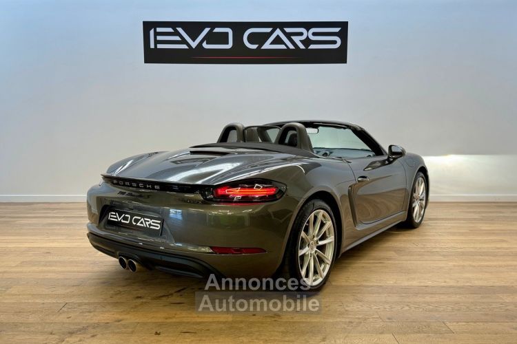 Porsche 718 Boxster S 350 ch 2.5 PDK/ Origine France/ Caméra/ Volant Chauffant/ Gris Quartz - <small></small> 64.990 € <small>TTC</small> - #2