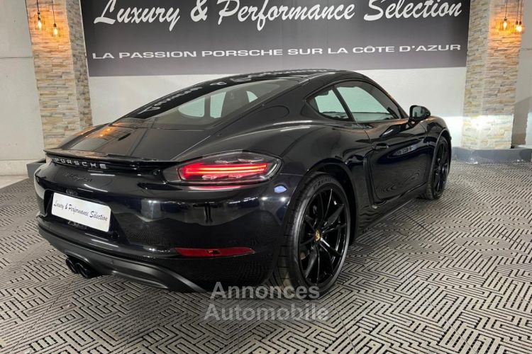 Porsche 718 Cayman 300ch PDK - 49000km - Echappement sport - Jantes 20 - Full black - <small></small> 58.990 € <small>TTC</small> - #5